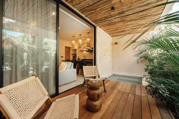 1BR Jungle Elixir. Private Plunge Pool, Concierge - Image 1