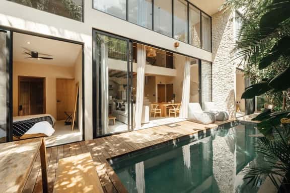 Luxury Villa, 12p, 2 priv pools, grill w/concierge - Image 1