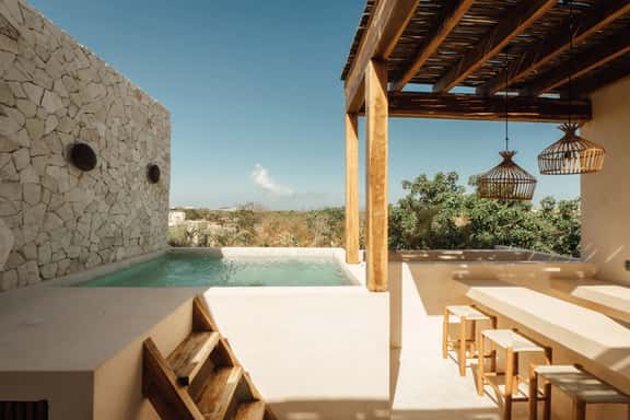 PH Private Rooftop n Pool Amazing View Concierge - Image 1
