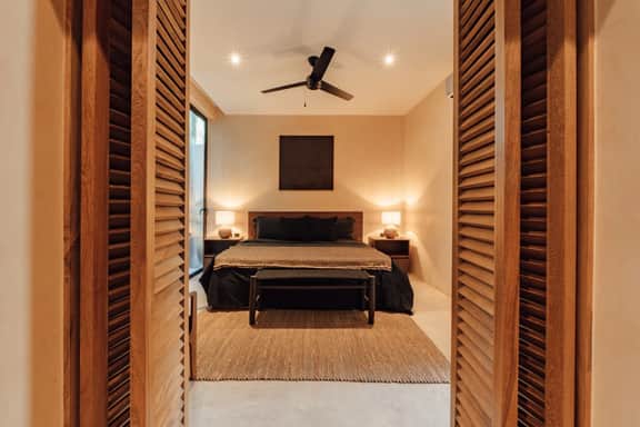 3BR Lux Villa 2 private pools, rooftop w/Concierge - Image 2