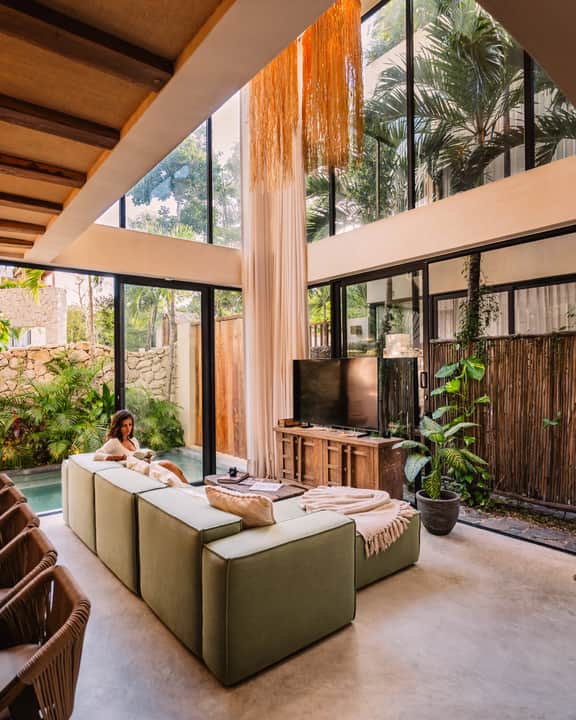 3BR Luxe Villa 2 private pools, rooftop. Concierge - Image 2