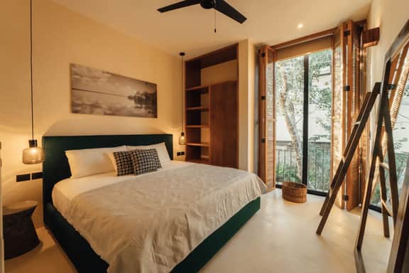 Exclusive PH, private pool, huge terrace w/concierge - Image 5
